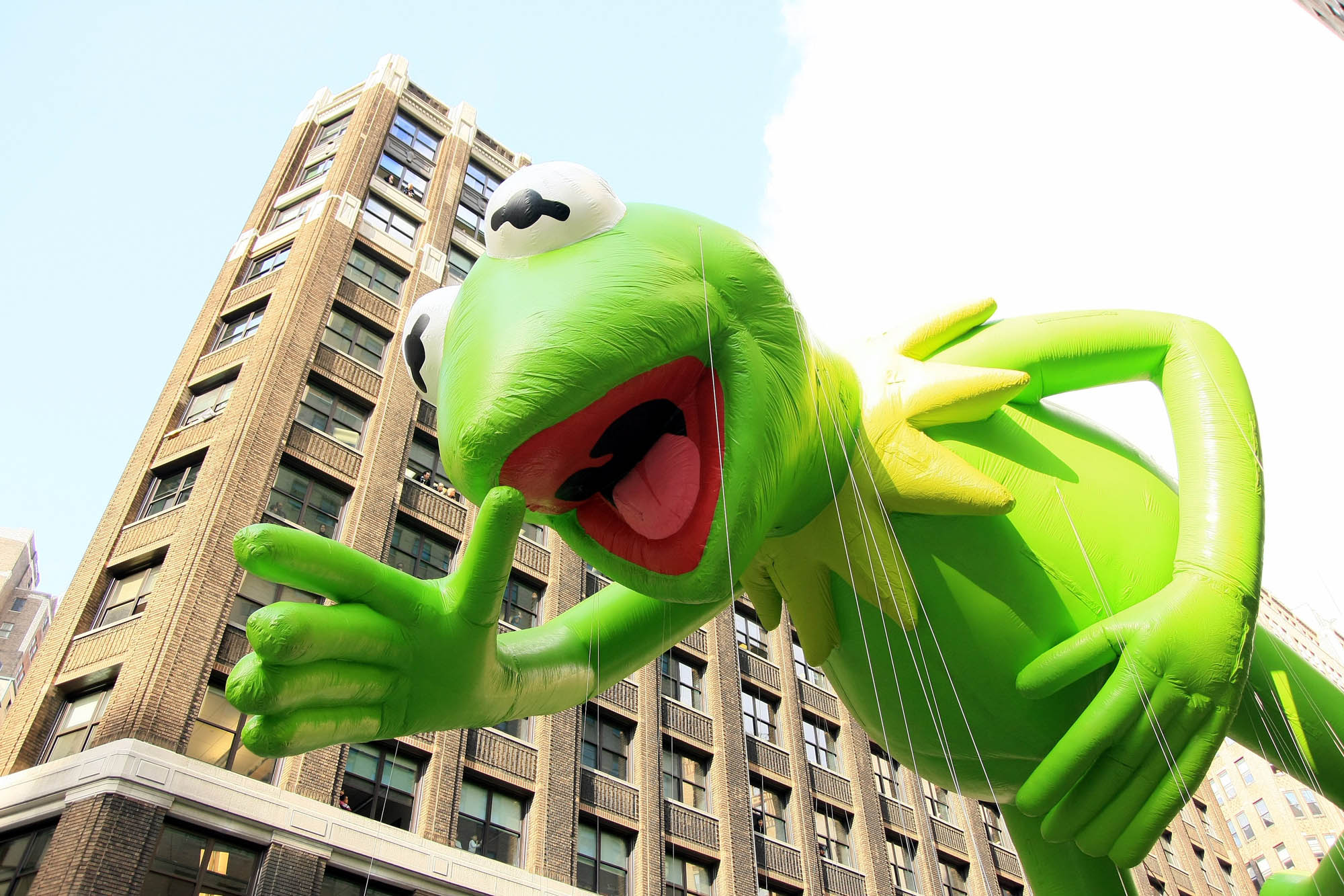 kermit_the_frog_in_macys_thanksgiving_day_parade