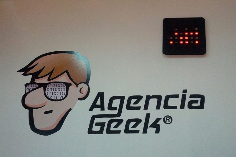 Agenia Geek - copia (2)