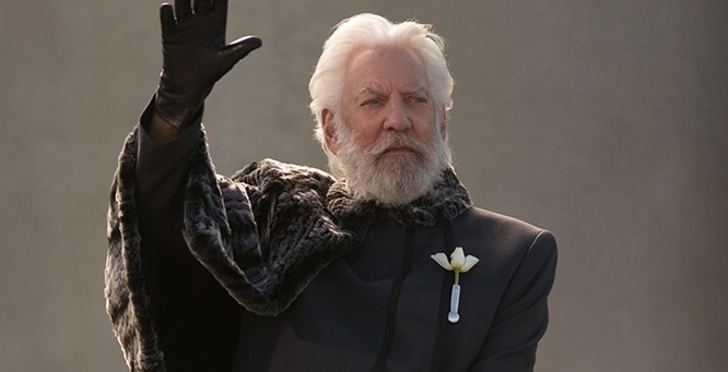 catching-fire-president-snow-hunger-games-3-life-advice-from-president-snow